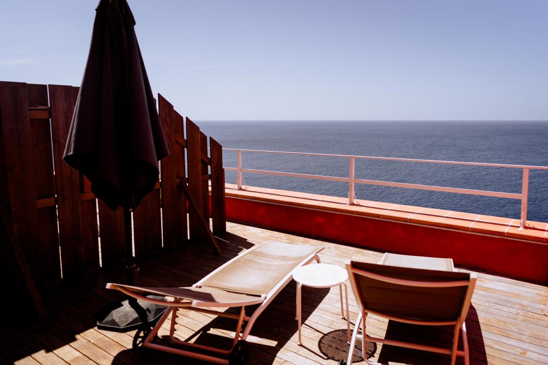 Resort Faro Di Punta Fenaio Campese  Exterior photo